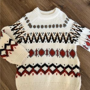 Oh so adorable comfy sweater.